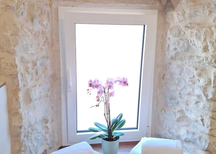 Hidden Heritage Apartment *