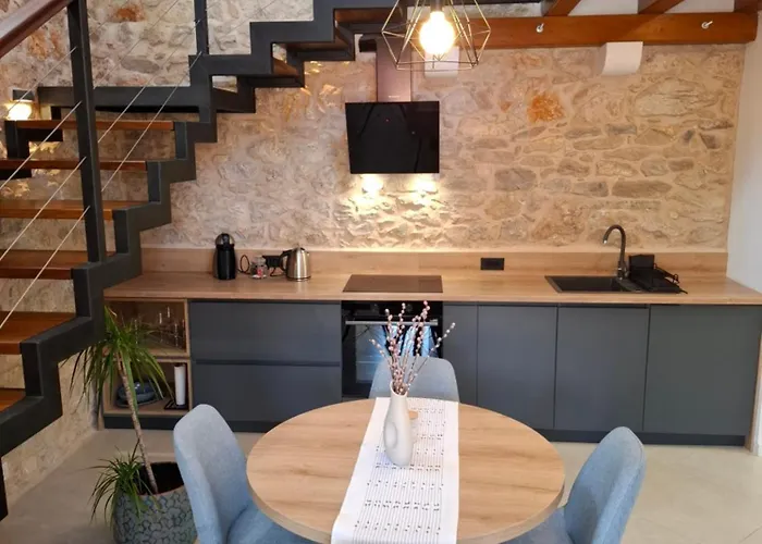 Hidden Heritage Apartment *